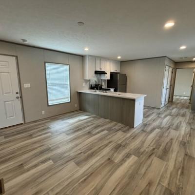 Photo 5 of 24 of home located at 2800 West Memorial Drive #0100 Muncie, IN 47302