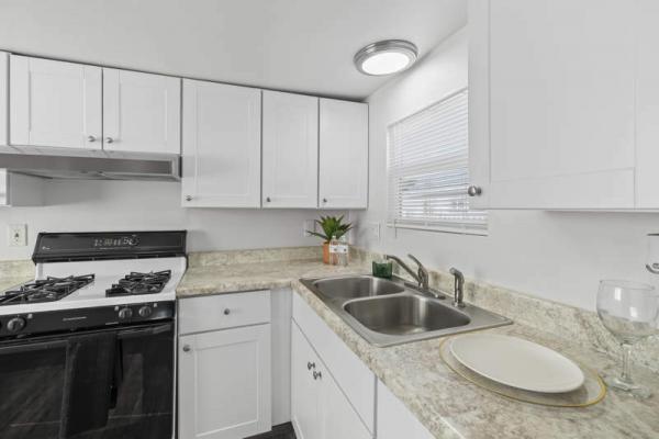 1970 Fleetwood Manufactured Home