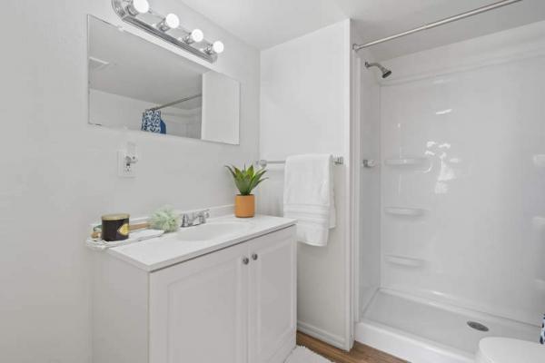 1970 Fleetwood Manufactured Home