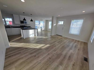 Photo 4 of 14 of home located at 175 N Michigan Ave Lot #202 Coldwater, MI 49036