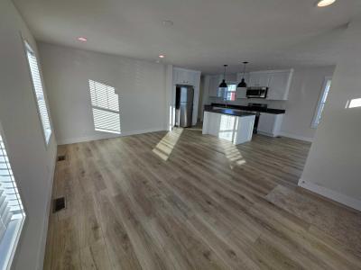 Photo 5 of 14 of home located at 175 N Michigan Ave Lot #202 Coldwater, MI 49036