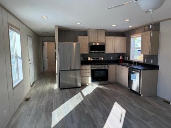 2025 Clayton 5216-4209 Adrenaline  Home