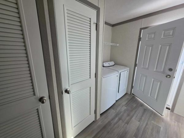 2025 Clayton 5628-5745P Pulse  Home