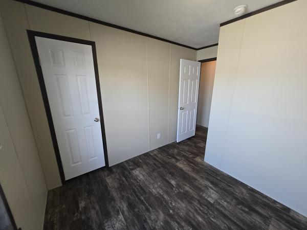 2018 Dutch Park Dutch Diamond II  Home