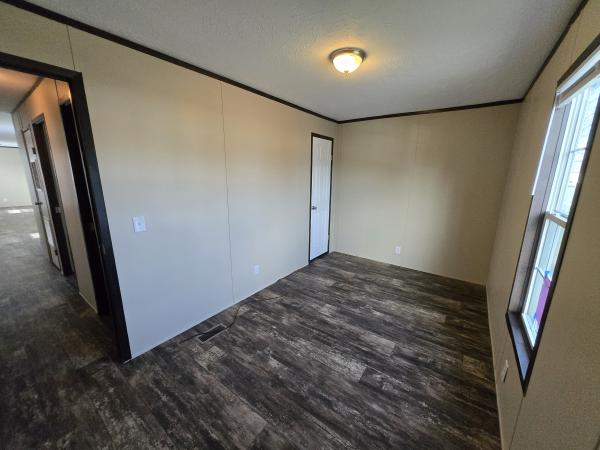 2018 Dutch Park Dutch Diamond II  Home