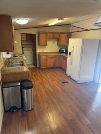 1990 Manufactured Home
