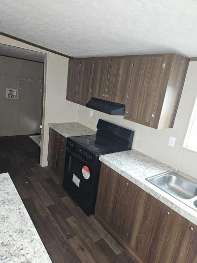 Photo 3 of 6 of home located at 14182 Hwy 77 N Victoria, TX 77904