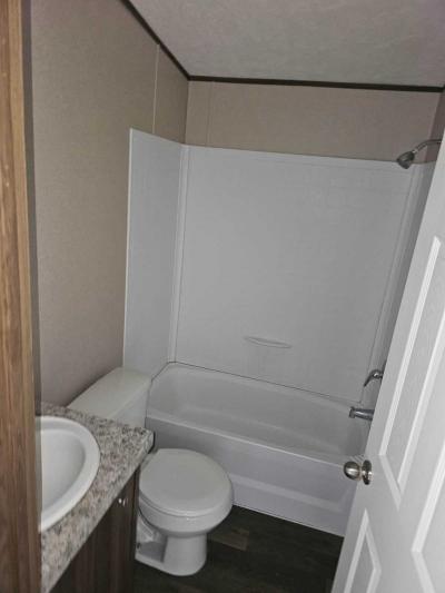 Photo 4 of 6 of home located at 14182 Hwy 77 N Victoria, TX 77904