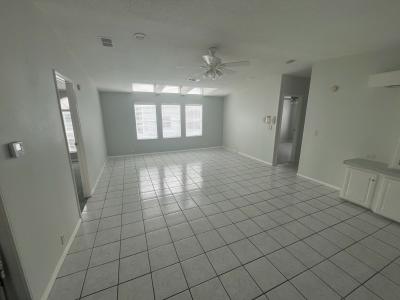 Photo 2 of 12 of home located at 2707 88th Street E Palmetto, FL 34221
