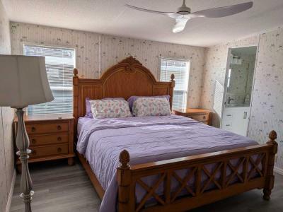 Photo 5 of 8 of home located at 567 Black Bear Rd Naples, FL 34113