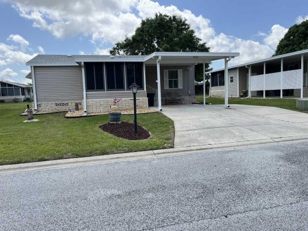 2005  Mobile Home For Sale