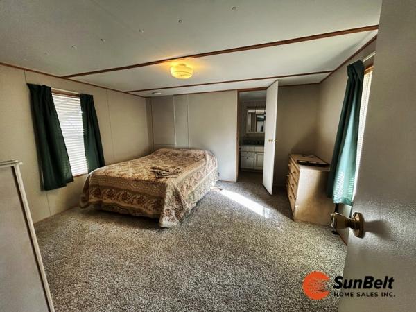 1985 EDGE Mobile Home