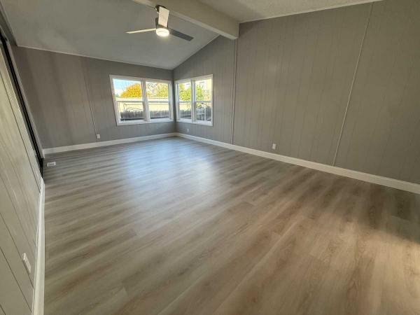 Fleetwood 7602E Manufactured Home