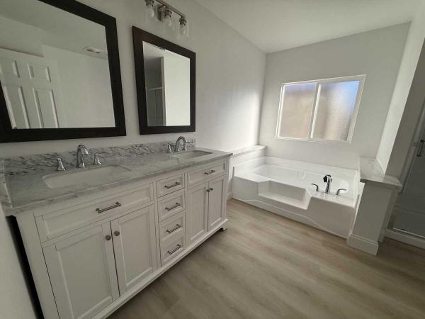 Fleetwood 7602E Manufactured Home