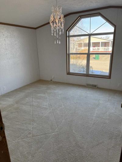 Photo 3 of 11 of home located at 730 Jason Lane Noblesville, IN 46062