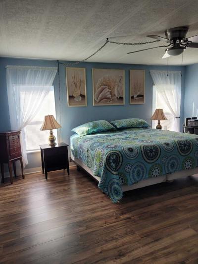 Photo 5 of 29 of home located at 1901 Us Hwy 17-92 Lot 70 Lake Alfred, FL 33850