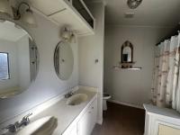 1983 KAUFMAN AND BROAD	 BILTMORE Manufactured Home