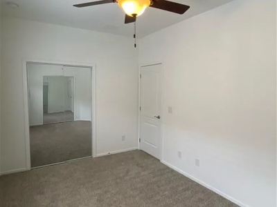 Photo 5 of 10 of home located at 4400 W Missouri Ave Glendale, AZ 85301