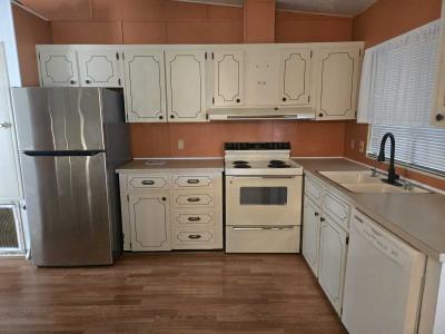 Photo 2 of 8 of home located at 224 Windsor Dr Port Orange, FL 32129