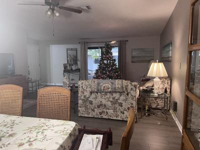 Photo 4 of 18 of home located at 442 Bark Circle Deland, FL 32724