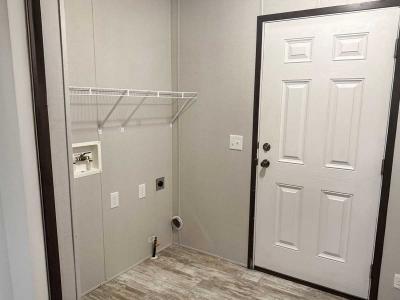 Photo 4 of 6 of home located at 52 Cambridge Gardner, IL 60424