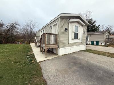 Mobile Home at 164 Creekside Gardner, IL 60424
