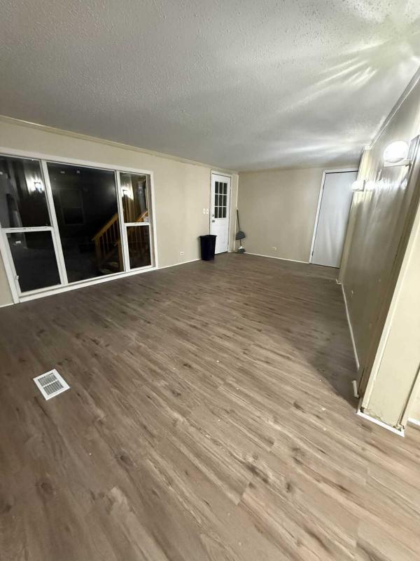 Photo 1 of 2 of home located at 12349 Beech Carleton, MI 48117