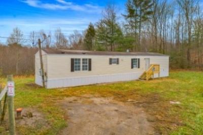 Mobile Home at 118 Delia Young Ln Wartburg, TN 37887