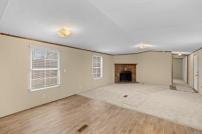 Photo 2 of 10 of home located at 118 Delia Young Ln Wartburg, TN 37887