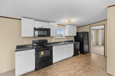 Photo 4 of 10 of home located at 118 Delia Young Ln Wartburg, TN 37887