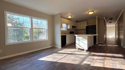 Photo 3 of 23 of home located at 306 Big Hill Mountain Rd McKee, KY 40447