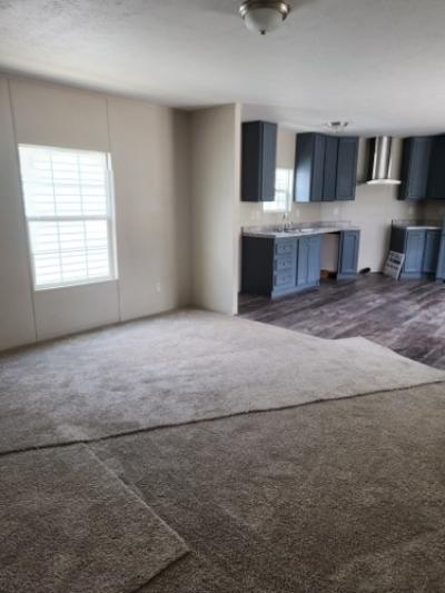 Photo 3 of 13 of home located at 2707 Robinsonville Loop Richmond, KY 40475