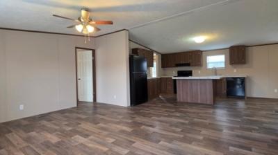 Photo 2 of 26 of home located at 6572 Blue Level Rd Rockfield, KY 42274