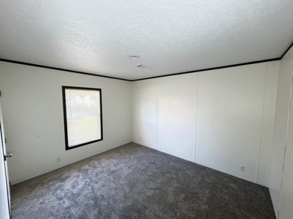 2022 ABSOLUTE Manufactured Home