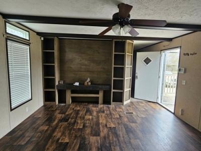 Photo 4 of 14 of home located at 7237 Communie St Saint James, LA 70086