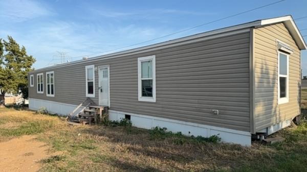 2023 AMS16763B Mobile Home For Sale