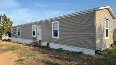 Mobile Home at 119 Zacate Street Elgin, TX 78621