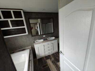 Photo 5 of 22 of home located at 119 Zacate Street Elgin, TX 78621