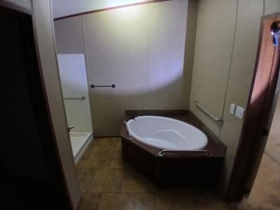 Photo 3 of 7 of home located at 17296 Oak Dr Lindale, TX 75771