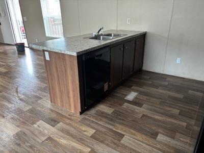 Photo 3 of 11 of home located at 630 Brothers Rd Trlr 37 Lafayette, LA 70507