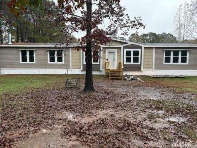 Mobile Home at 1751 Cr 3801 Joaquin, TX 75954