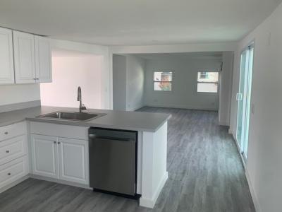 Photo 4 of 23 of home located at 3333 State St. Hollywood, FL 33021