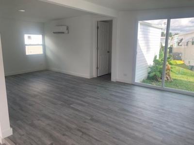 Photo 5 of 23 of home located at 3333 State St. Hollywood, FL 33021