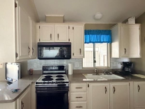 1994 Cavco Manufactured Home