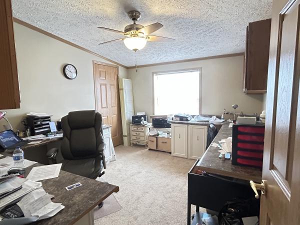 1998 Redman 143T0974 Mobile Home