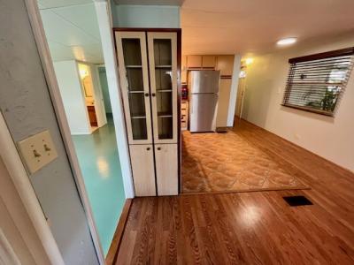 Photo 5 of 18 of home located at 2550 State Rd. 580 #0440 Clearwater, FL 33761