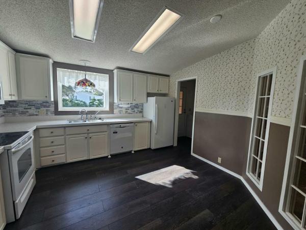 1997 Merit Cottonwood Manufactured Home