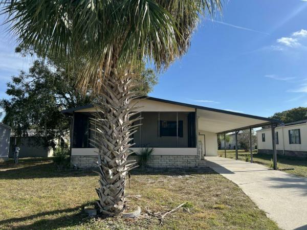 Photo 1 of 2 of home located at 3964 Sabal Drive Oviedo, FL 32765