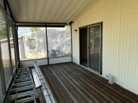 1984 HS Barrington Manufactured Home