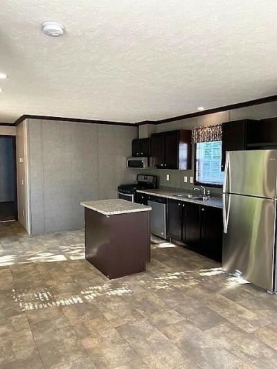 Photo 4 of 14 of home located at 322 Roxbury Park Goshen, IN 46526